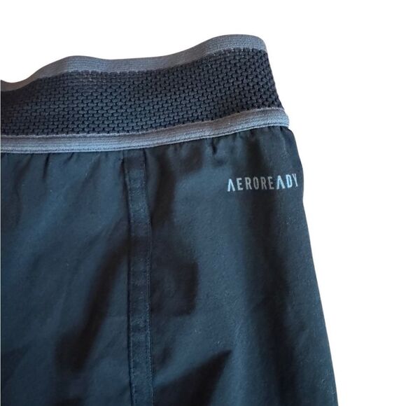 adidas Juniors AeroReady Black Running Shorts Size Medium - Picture 5 of 7